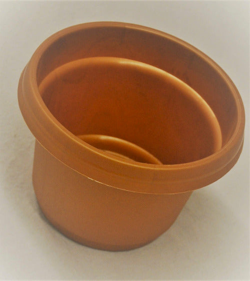 Austin Planter Plastic Flower Pot with Saucer over 6 inch