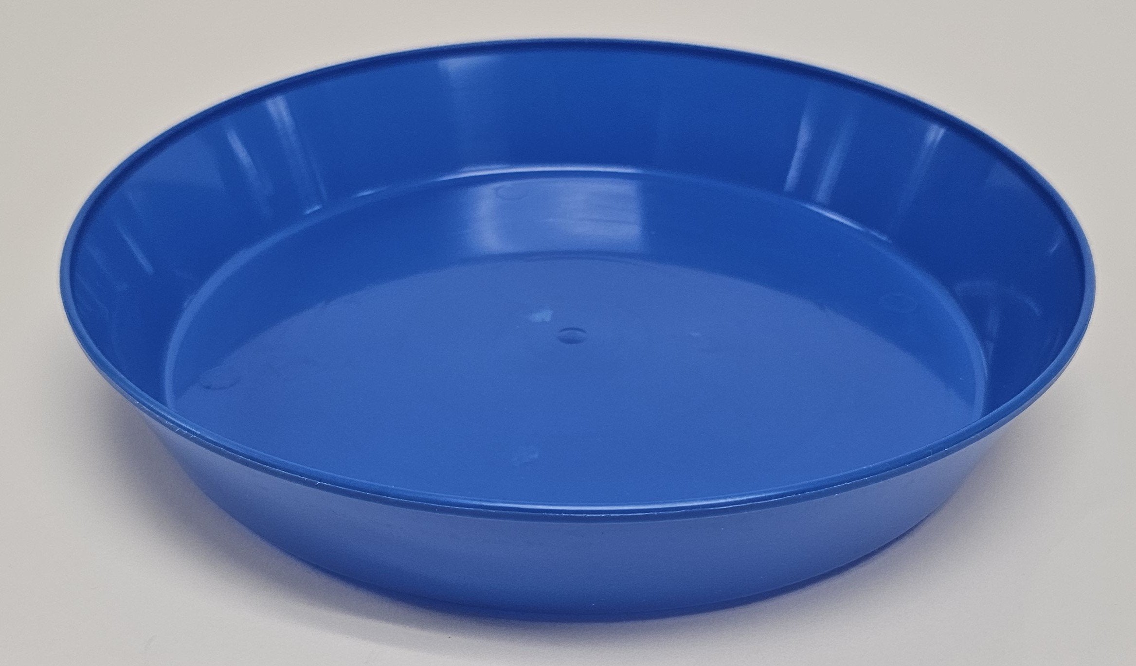 Austin Planter 10 Inch (8.3in Base) Single Plant Saucer - Hunter Green Colored Polypropylene Made in USA